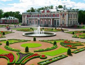 ceļojumi ar autobusu - TALLINA - KADRIORGU PARKA JAPĀŅU DĀRZS