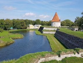 путешествие на автобусе - ОСТРОВ СААРЕМАА - ПОЛУОСТРОВ СЫРВЕ