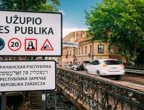 ceļojumi ar autobusu - VIĻŅA - UŽUPES REPUBLIKA